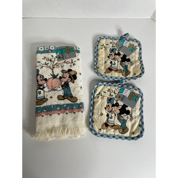 NEW Vintage Disney Mickey Minnie Peach Tree Cannon Dish Towel 2 Pot Holders - Picture 1 of 7
